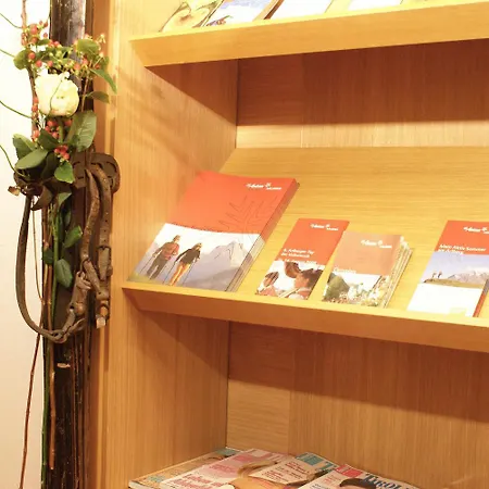 Hotel Garni Rauch 3*