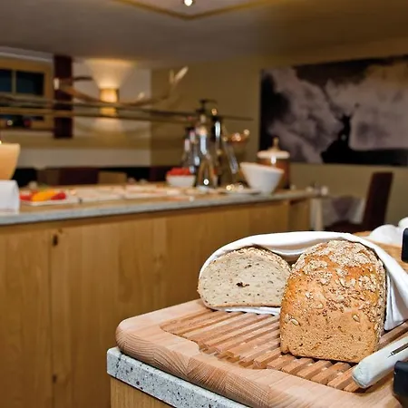 Garni Rauch Hotel St. Anton am Arlberg