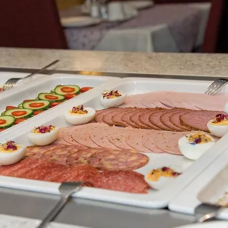 Garni Rauch Hotel 3*