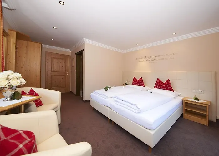 Hotel Garni Rauch Sankt Anton am Arlberg